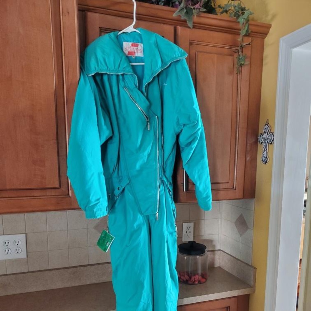 Vintage 80’s retro snowsuit women’s